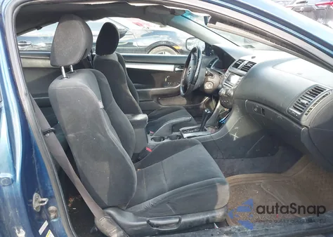 2004 Honda Accord 2.4 Ex from USA, damaged, VIN 1HGCM72564A021603